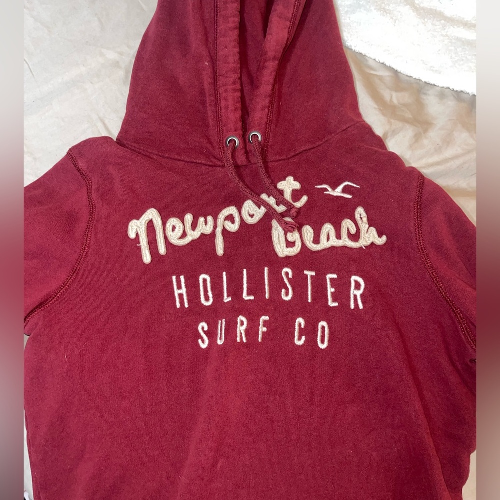 Hollister surf brick red hoodie